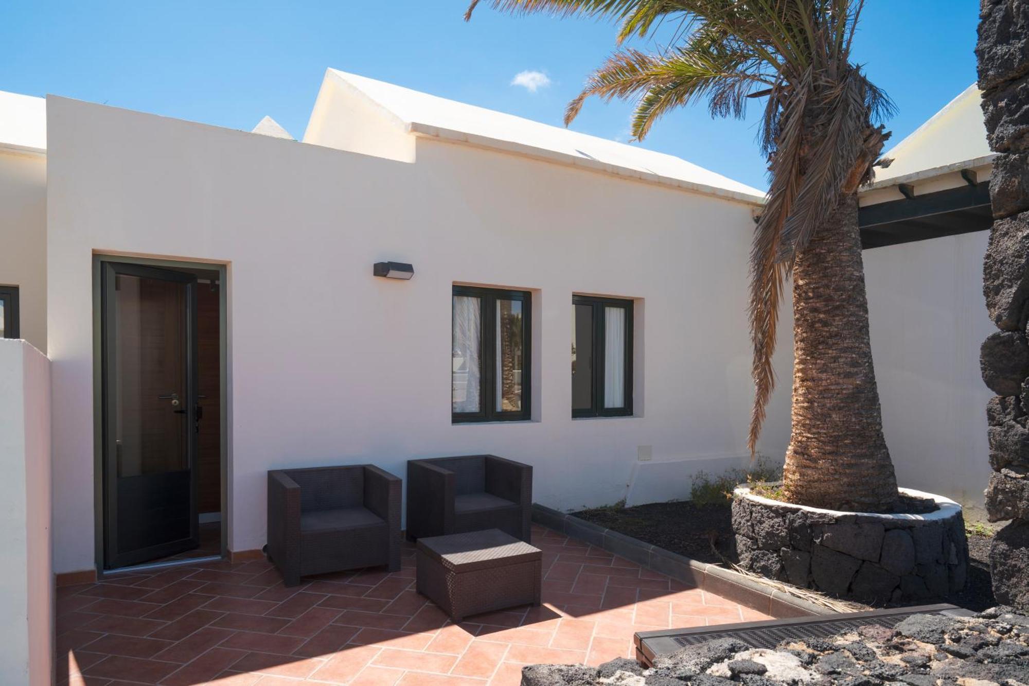 Lanzahost Casa Sunny Seafront Villa กอสตา เตกีสเซ ภายนอก รูปภาพ